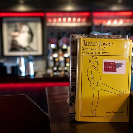 Cliffs Of Moher Hotel Liscannor