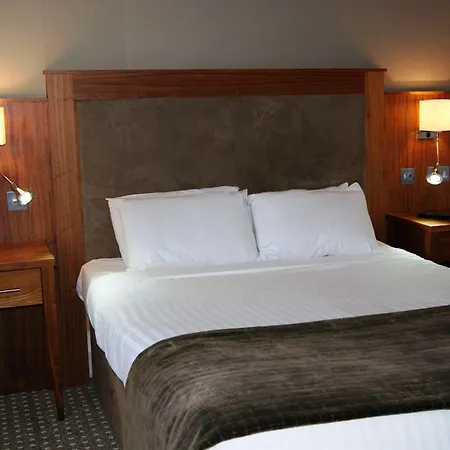Hotel Cliffs Of Moher 4*