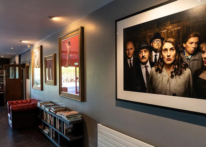 Cliffs Of Moher Hotell