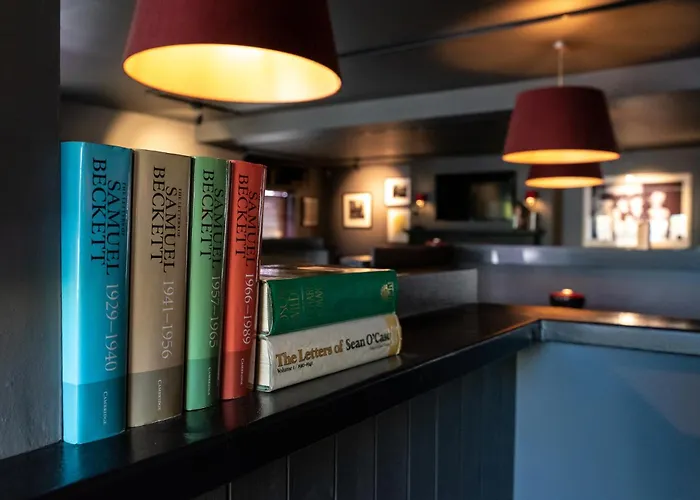 Hotel Cliffs Of Moher