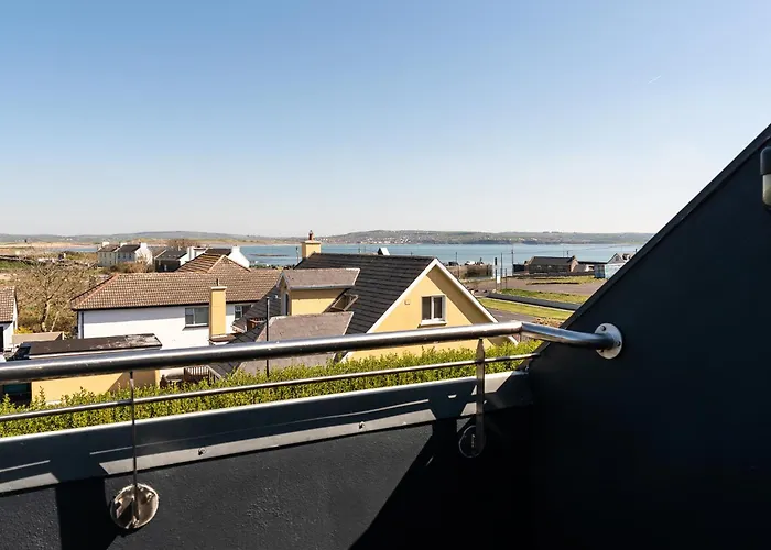 Hotel Cliffs Of Moher